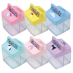 산리오)사각자석클립통(포차코)